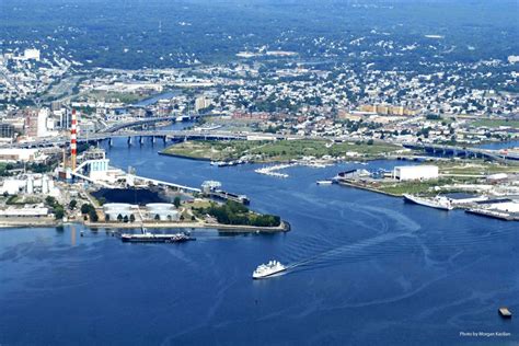 City of bridgeport ct - In 2021, Bridgeport, CT had a population of 149k people with a median age of 34.9 and a median household income of $50,597. Between 2020 and 2021 the population of Bridgeport, CT grew from 145,014 to 148,529, a 2.42% increase and its median household income grew from $47,484 to $50,597, a 6.56% increase.